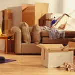 Sgomberare una casa o un appartamento: a chi affidare il lavoro e quanto cosa?